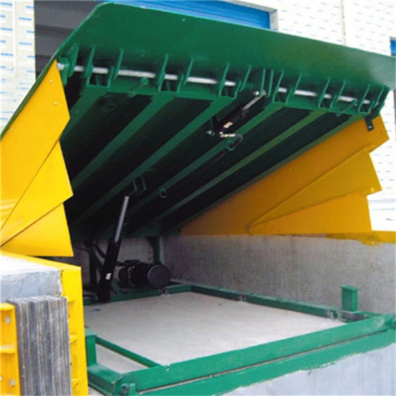 移动登车桥:便捷的物流装置负载器